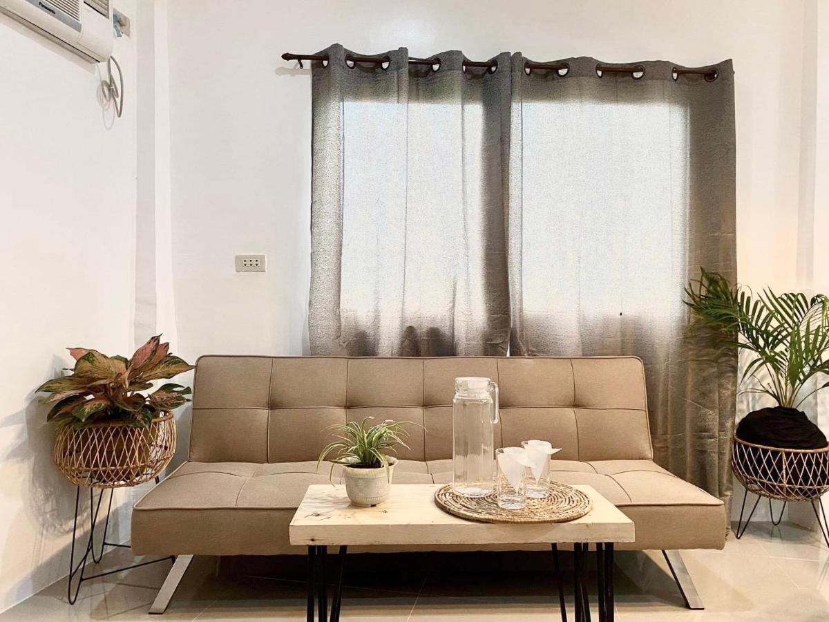 Best Studio Flat W/ Netflix Near Airport And Beach! Lapu-Lapu City Eksteriør billede